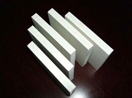 為什么再生塑料泡沫板要添加熒光增白劑，老司機(jī)告訴你真相